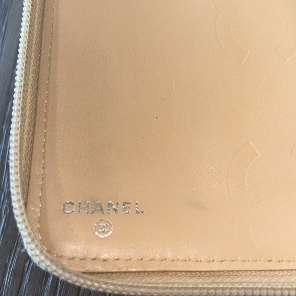 CHANEL WALLET COA - Picture 3 of 4